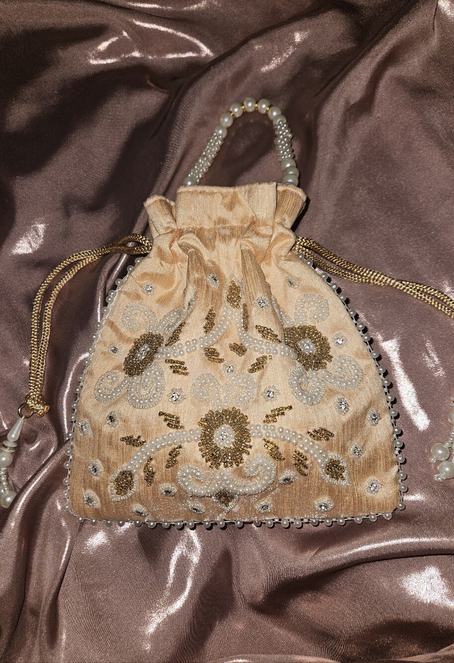 Beaded Ivory-White Floral Drawstring Evening Bag